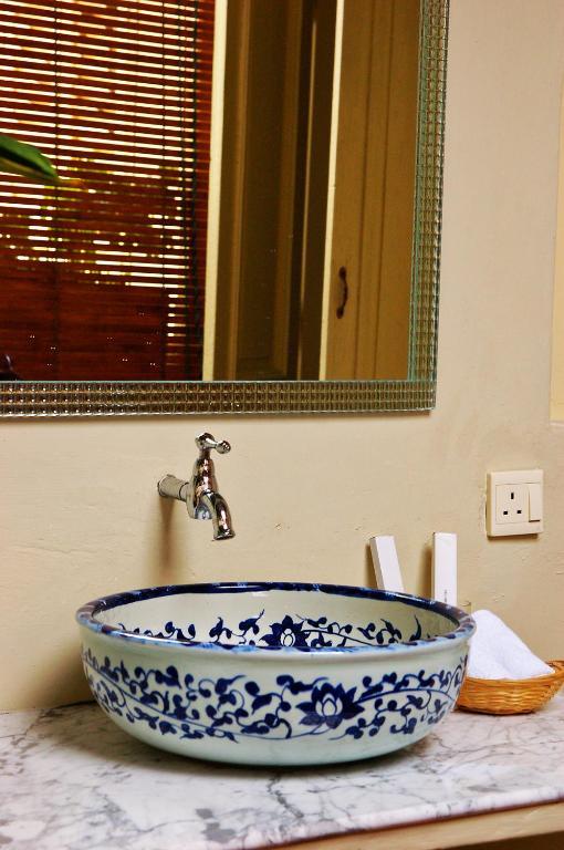 Palanquinn Heritage Suites George Town Room photo